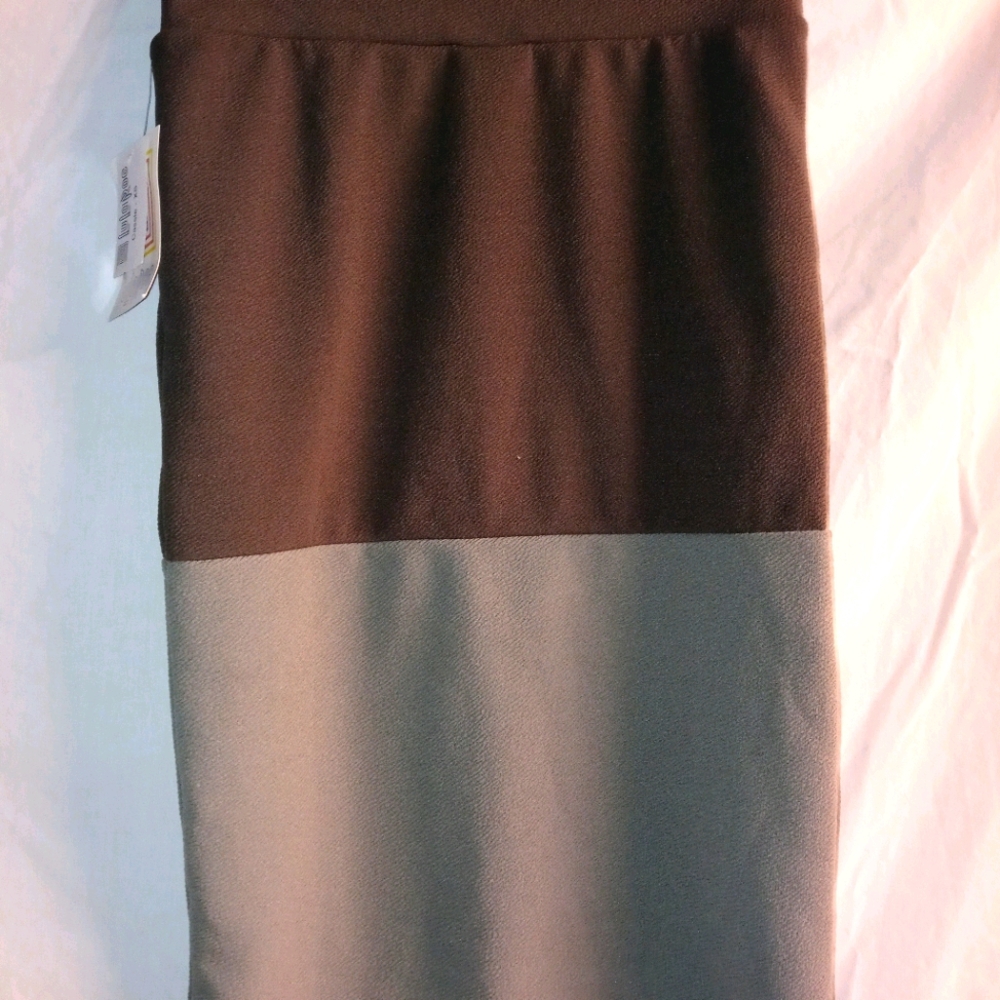LuLaRoe Cassie skirt